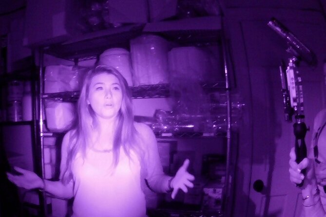 Paranormal Investigation The Haunted Speakeasy - Inclusions