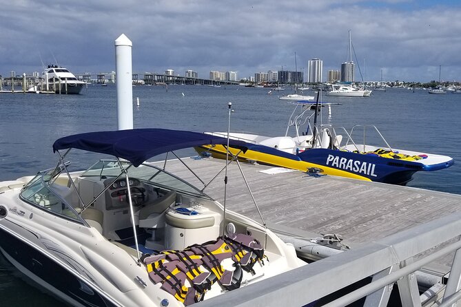 Parasailing Activity in West Palm Beach - Included Amenities and Equipment