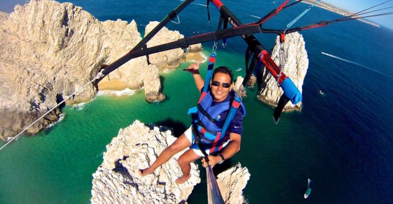 Parasailing Adventure in Los Cabos - Language Options and Age Restrictions
