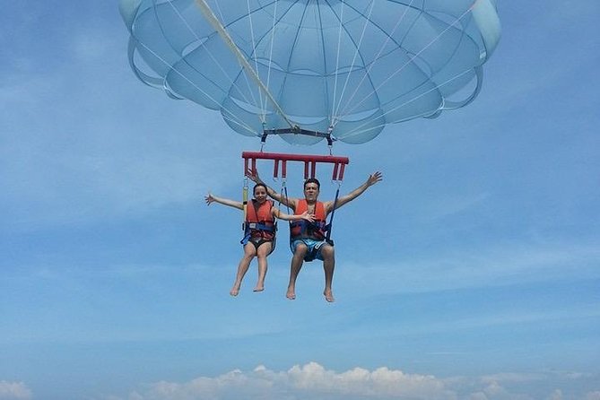 Parasailing Adventure Watersport All Include - Group Size and Booking
