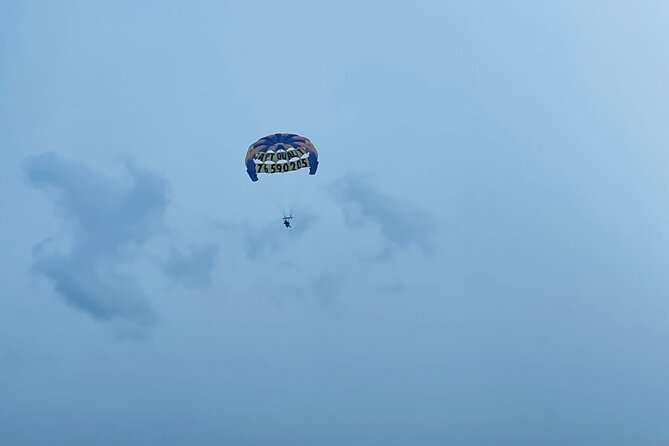 Parasailing and Jetski - Lunch and Beverages