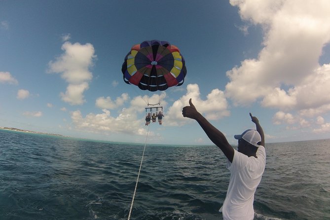 Parasailing Grand Turk - Meeting Point and Accessibility