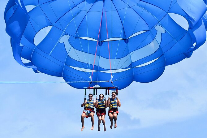 Parasailing in Waikiki Hawaii - Safety and Accessibility