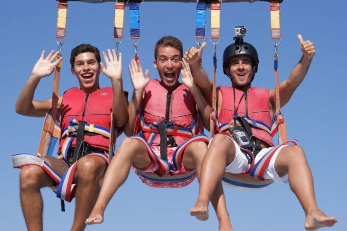 Parasailing Vilamoura - Booking and Cancellation