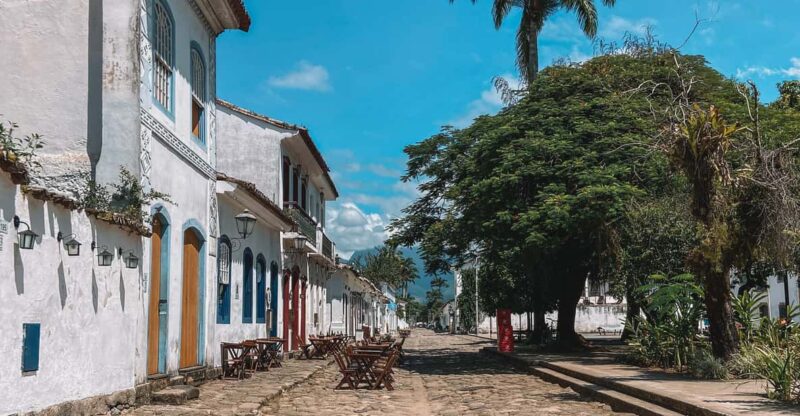 Paraty: Historic Centre Walking Tour & Cachaça Tasting - Key Points