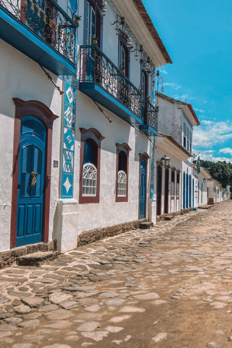 Paraty: Historic Centre Walking Tour & Cachaça Tasting - Tour Inclusions and Logistics