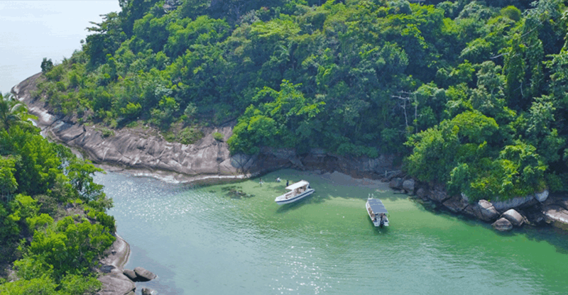 Paraty Islands: Speedboat With Snorkeling - Visiting Incredible Beaches
