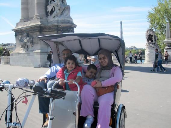 Paris: 1, 2, or 3-Hour Major Monuments Daytime Tuk-Tuk Tour - Comfort and Amenities