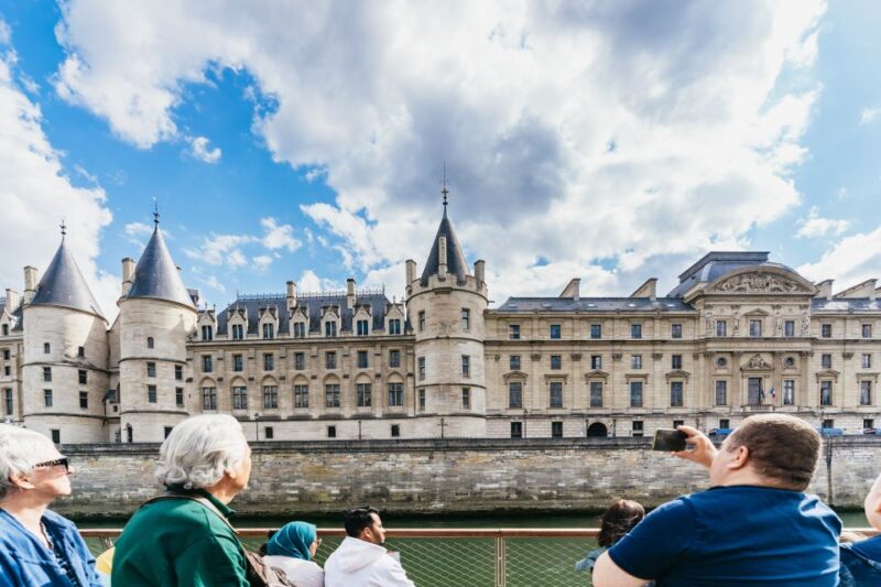 Paris: 1-Hour River Seine Cruise With Audio Commentary - Accessibility and Cancellation Policy