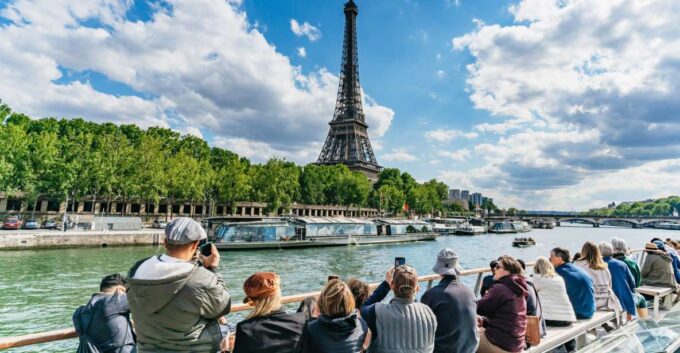 Paris: 1-Hour River Seine Cruise With Audio Commentary - Frequently Asked Questions