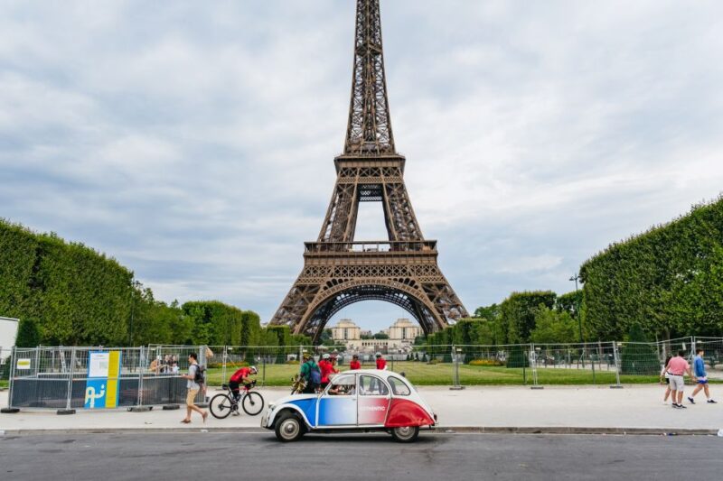 Paris: 1-Hour Vintage Citroen 2CV Tour - Sights and Attractions