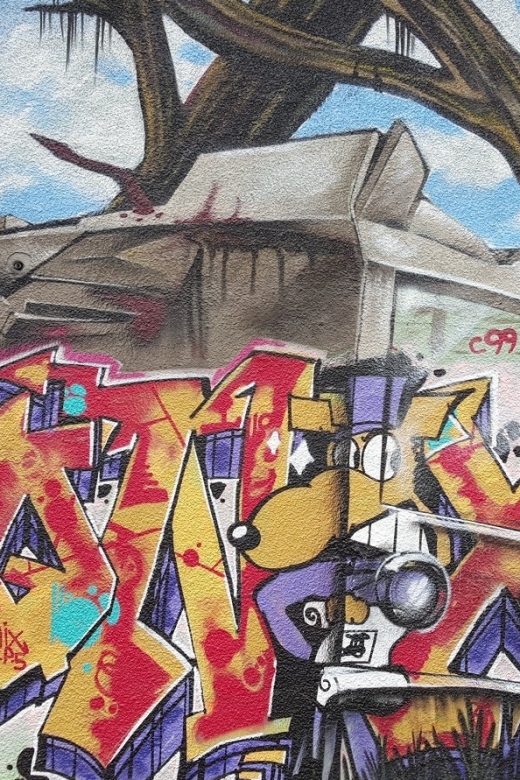 Paris: 2-Hour Street Art & Flea Market Tour - Mesnager and Monsieur Chat Creations
