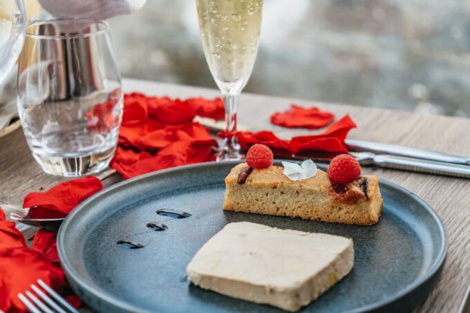 Paris : 3-Course Gourmet Dinner Cruise on Seine River - Cancellation Policy and Flexibility