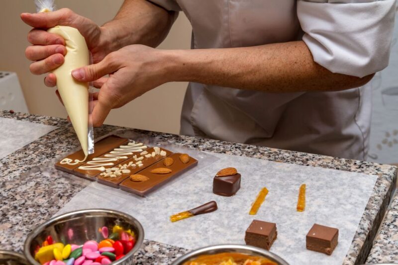 Paris: 45-minute Chocolate Making Workshop at Choco-Story - Logistics and Arrival
