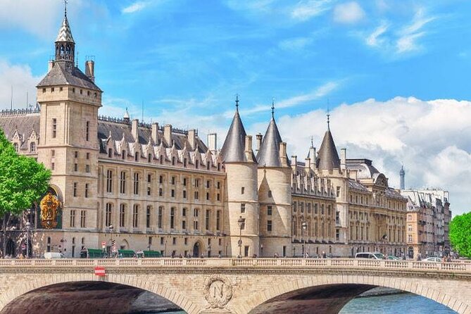 Paris Airport Transfer Service - Frequently Asked Questions