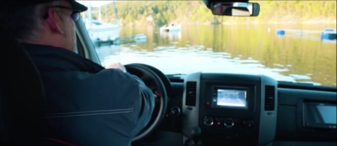 Paris: Amphibious Minibus From Versailles Boat and Road Tour - Frequently Asked Questions