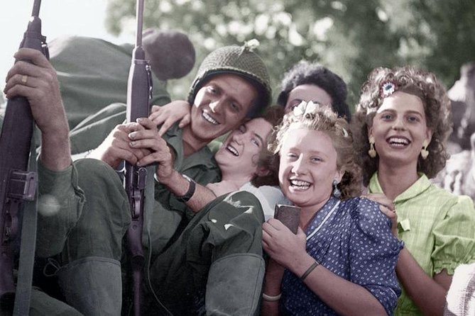 Paris and Parisians During WWII | Private Walking Tour - Daily Life in Paris