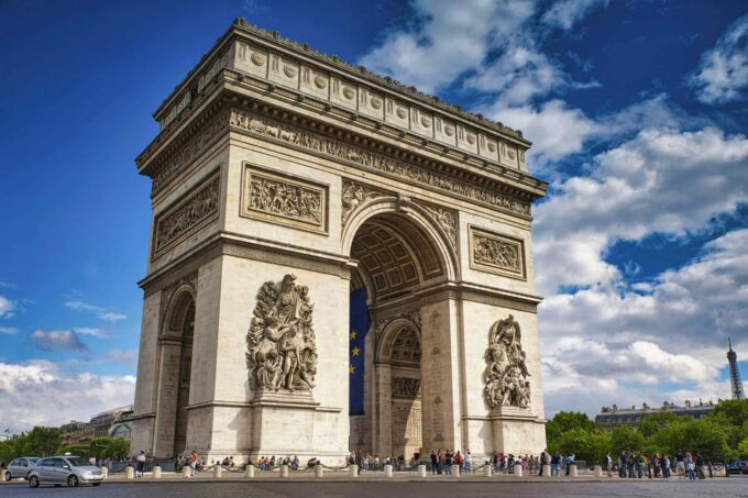 Paris, Arc De Triomphe Audio Guide (No Ticket) - Smartphone Preparation Tips