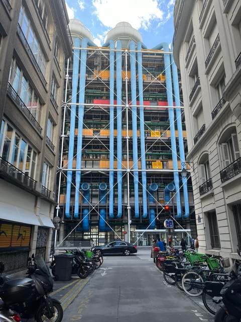 Paris: Behind the Scenes Self-Guided Walking Tour - Explore Historic Neighborhoods