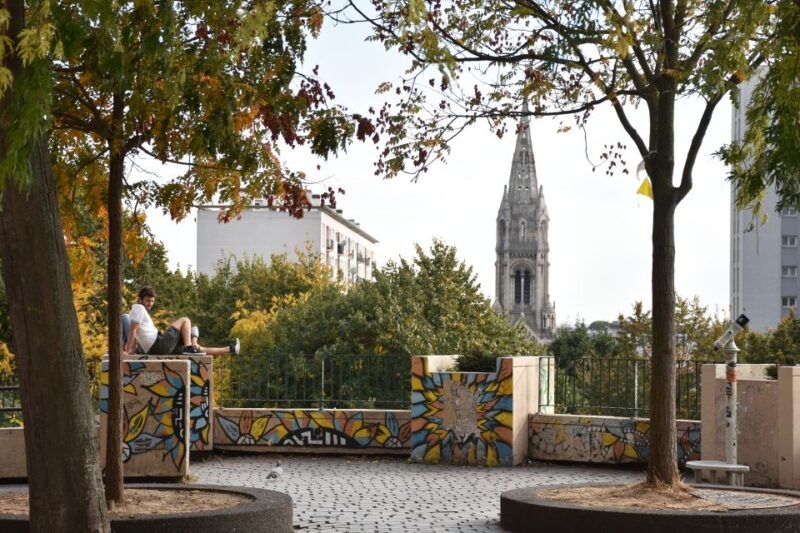 Paris: Belleville Street Art Tour With an Artist - Discovering the Local Art Scene