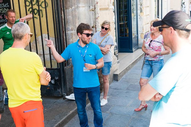 Paris Bike Tour Hidden Secrets in the Latin Quarter & Le Marais Neighborhoods - Discovering Le Marais Neighborhood