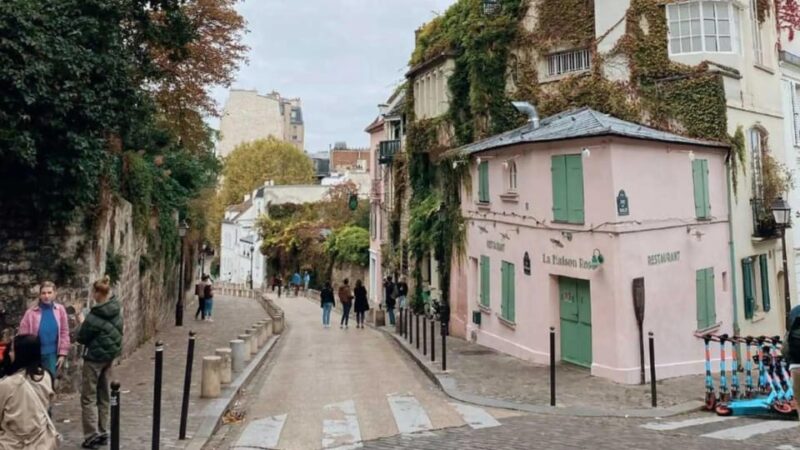 Paris: Bohemian Tour of the Montmartre District - Inspiring Artists and Bohemian Atmosphere