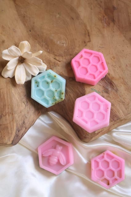 Paris: Botanical Handmade Soap Workshop (Melt and Pour Soap) - Getting There