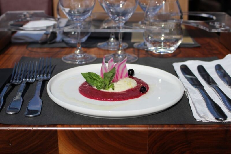 Paris: Bustronome Gourmet Lunch Tour on a Glass-Roof Bus - Parisian Bistro Atmosphere With Music