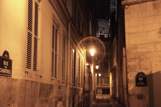 Paris by Night Walking Tour: Ghosts, Mysteries and Legends - Horrors of the French Revolution