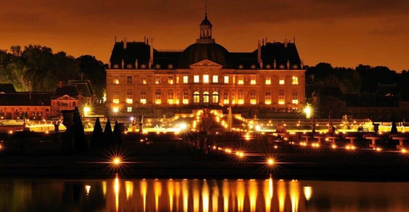 Paris: Candlelit Dinner at Vaux-le-Vicomte by Limousine - Itinerary and Experience