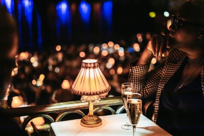 Paris: Champagne at the Moulin Rouge & Seine River Cruise - Dress Code