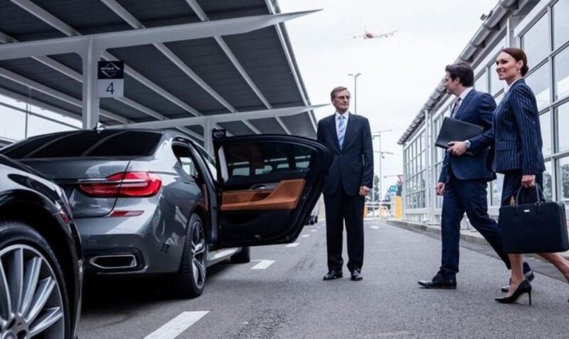 Paris: Charles De Gaulle Airport to Le Pecq Cruise - Experienced Chauffeurs