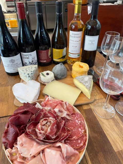 Paris: Cheese and Wine Tasting Experience in Montmartre - Discover French Cheesemaking Secrets