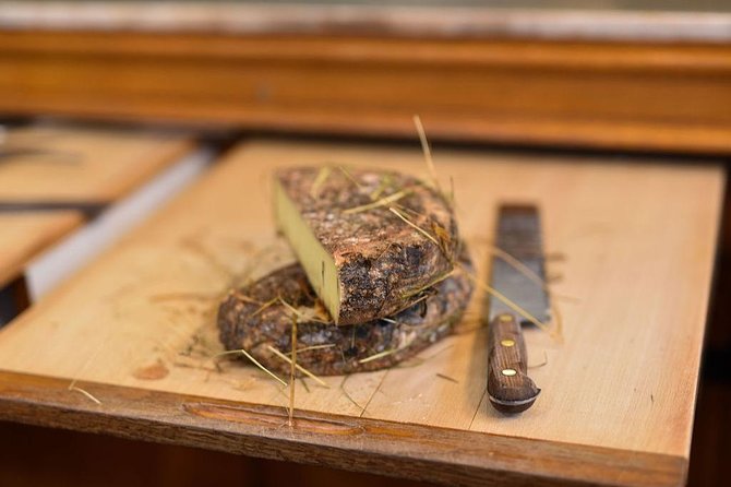 Paris Cheesemaking Workshop Including Wine and Cheese Tasting With an Expert - Inclusions
