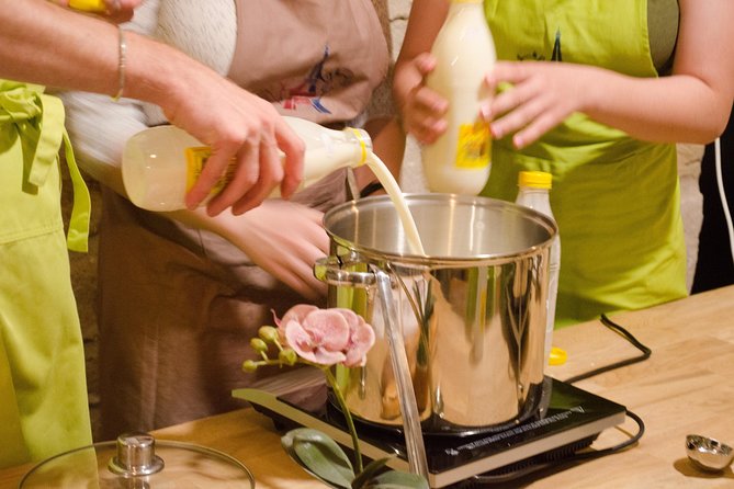 Paris Cheesemaking Workshop Including Wine and Cheese Tasting With an Expert - Savor the Cheese and Wine