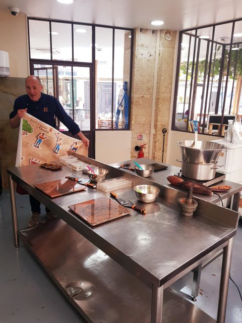 Paris: Chocolate Discovery Workshop and Tasting - Chocolate History and Cultivation