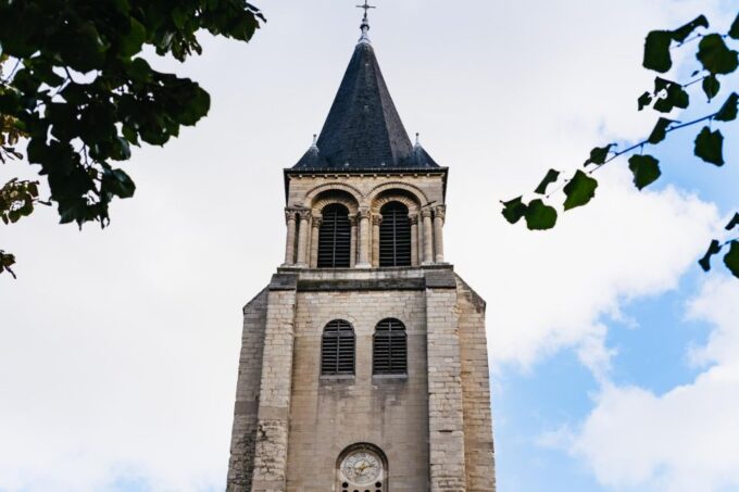 Paris: Chocolate & Patisserie Walking Tour With Tastings - Included Tastings and Beverages