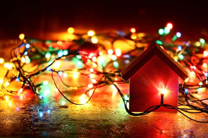 Paris: Christmas & New Year Lunch or Dinner Cruise - Frequently Asked Questions