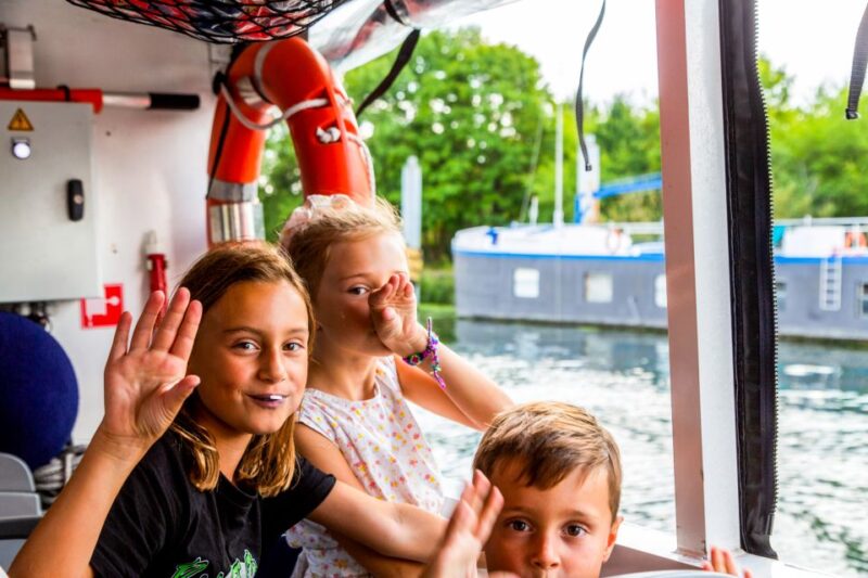 Paris: City and River Seine Tour on an Amphibious Bus - Key Points