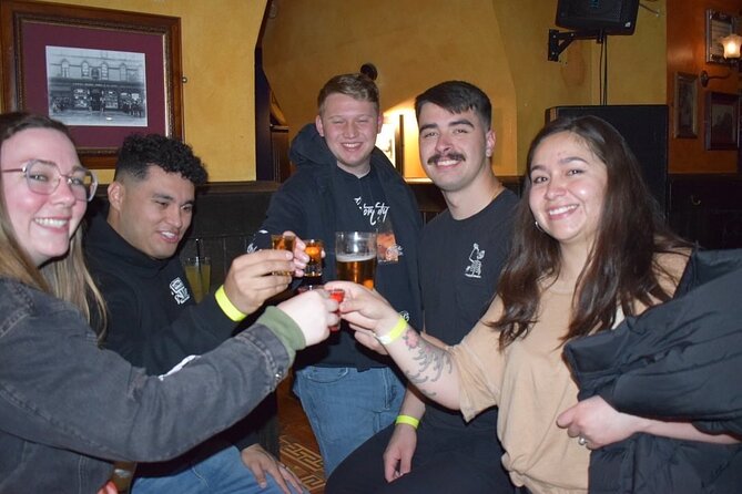Paris City Center Guided Pub Crawl With Shots & Club Entry - Culinary and Cultural Experiences
