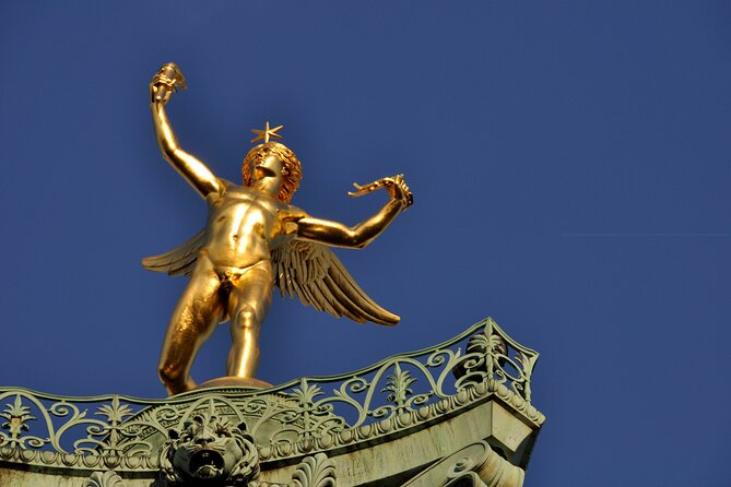 Paris City Center Self-Guided Walking Tour - Exploring the City Center