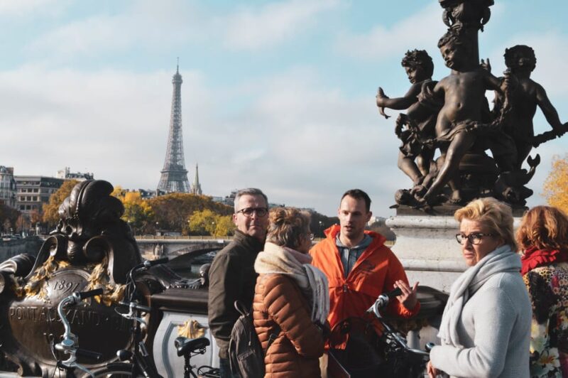 Paris: City Highlights Bike Tour - Itinerary Details