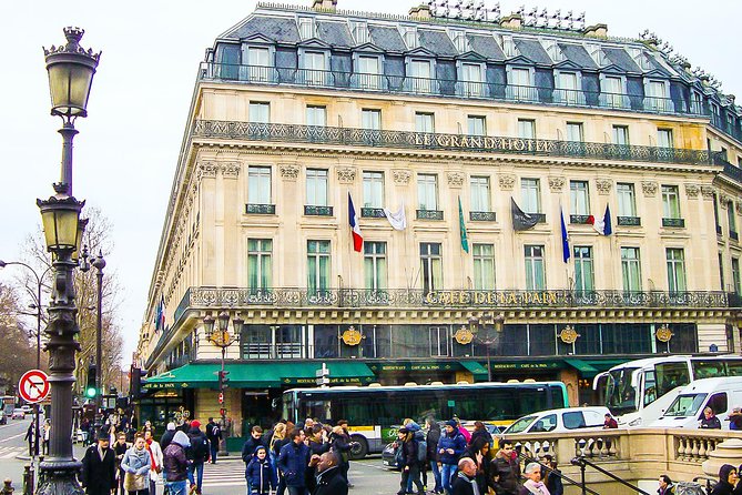 Paris City Tour With Private Friendly Guide and All Must-See Sites - Booking and Cancellation Policy