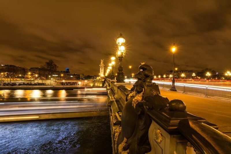 Paris: City Walking Tour and Seine River Cruise - Important Information