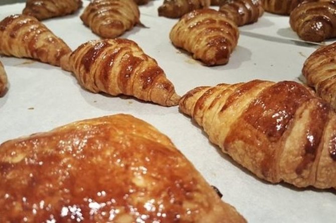 Paris Cooking Class: Chocolate Éclairs and Cream Puffs - Class Size and Duration