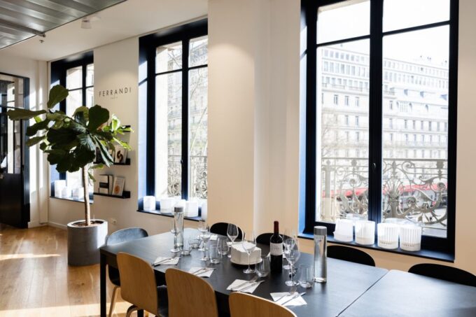 Paris: Cooking Class With Ferrandi at Galeries Lafayette - Instruction Language and Class Size
