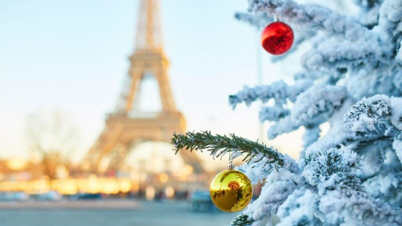 Paris: Crazy Christmas City Escape Game - Puzzles and Challenges