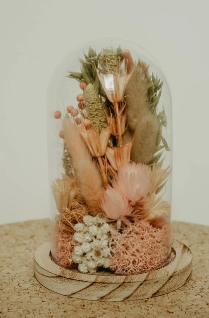 Paris: Create Dried Flower Bell Jar Workshop in Paris - Floral Design Techniques