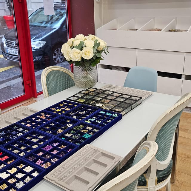 Paris: Custom Souvenir Bracelet Workshop - Workshop Experience