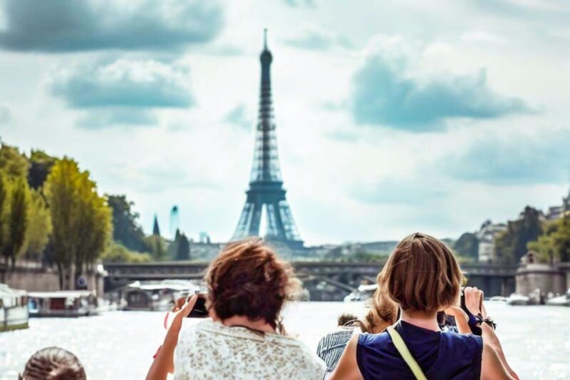 Paris: Day or Sunset Cruise With Drink, Ice Cream or Dessert - Highlights of the Cruise